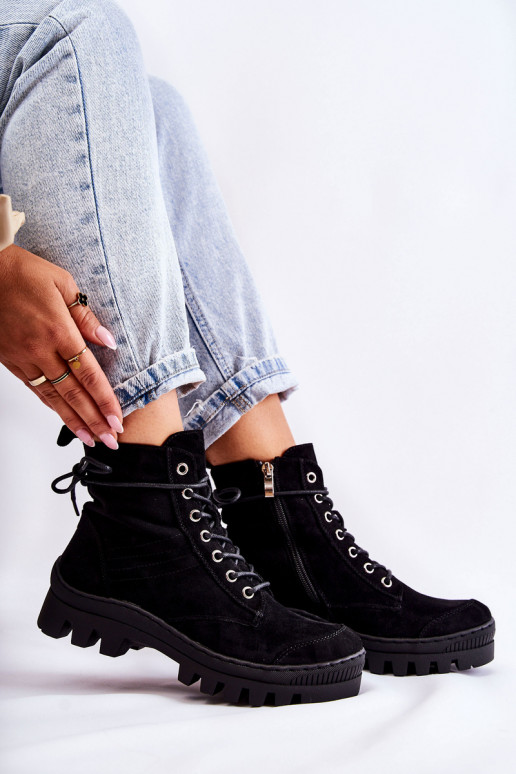 stivaletti realizzati in pelle scamosciata colore nero Layden