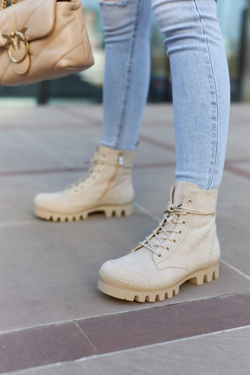 Stivali realizzati con scarpe scamosciate di colore grigio Layden