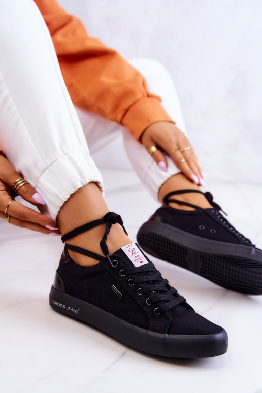 Sneakers con cinturini Cross Jeans JJ2R4039C colore nero Sneakers con cinturini Cross Jeans JJ2R4039C colore nero
