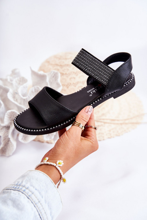 Modello classico Sandali da donna con rivetti in colore nero Shelly