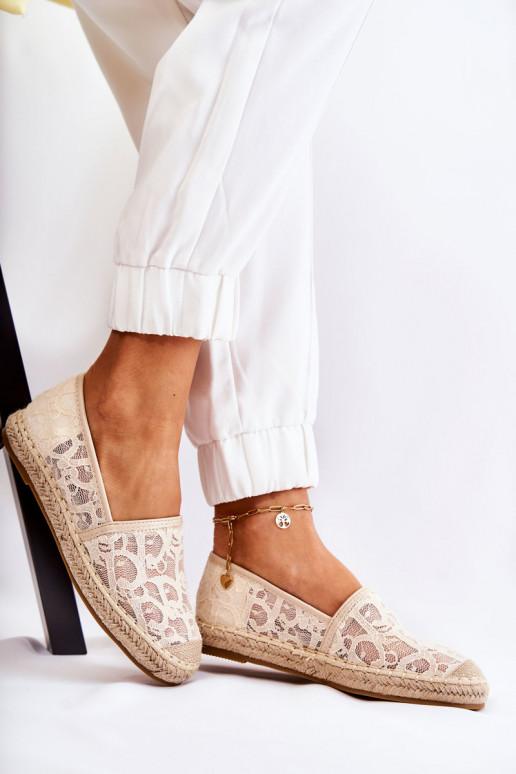 Espadrillas modello classico con elementi traforati beige Catris Espadrillas modello classico con elementi traforati beige Catris