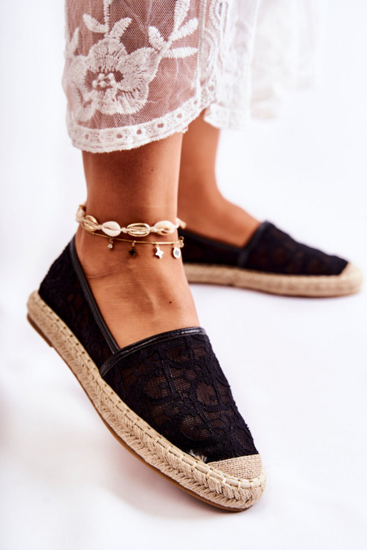 Espadrillas modello classico con elementi traforati in Catris nero