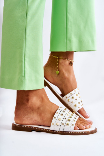 Pantofole in pelle con ornamenti in colore bianco Brien