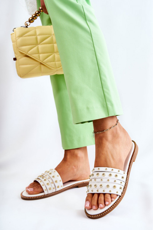 Pantofole in pelle con ornamenti in colore bianco Brien