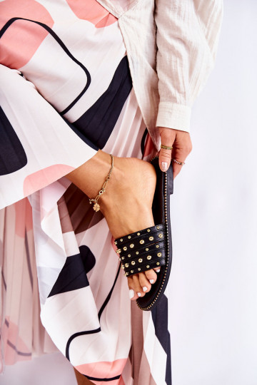 Pantofole in pelle con ornamenti in colore nero Brien 2