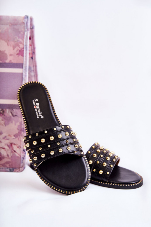 Pantofole in pelle con ornamenti in colore nero Brien Pantofole in pelle con ornamenti in colore nero Brien