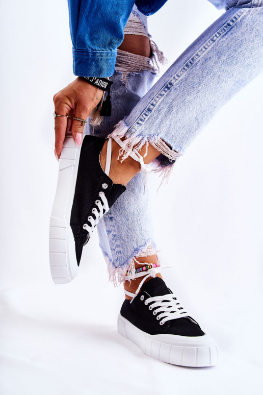 Scarpe con plateau da donna in nero Comes Scarpe con plateau da donna in nero Comes