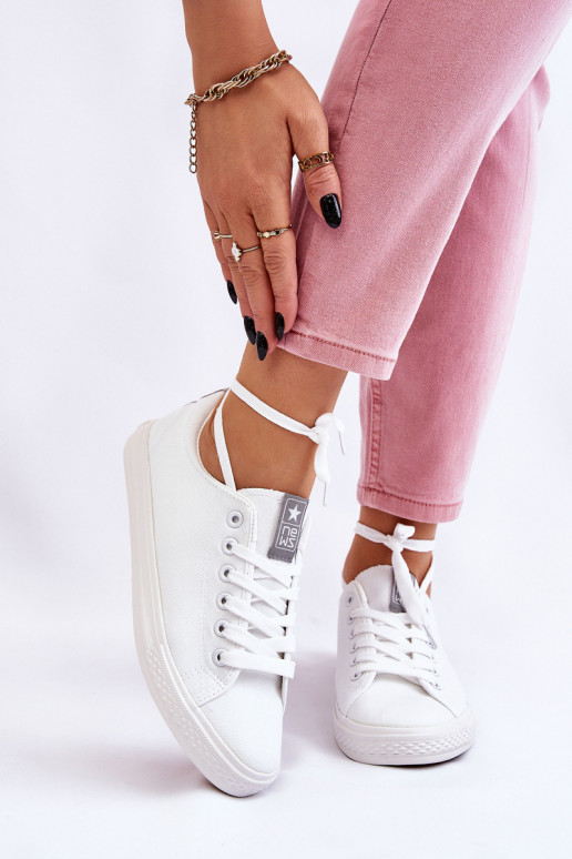 Scarpe casual del modello classico in colore bianco Eleya