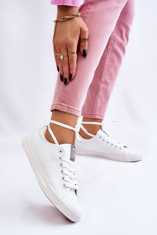Scarpe casual del modello classico in colore bianco Eleya