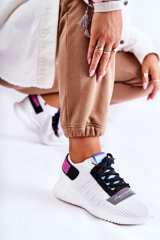 Scarpe Klayra di colore bianco del modello sneaker