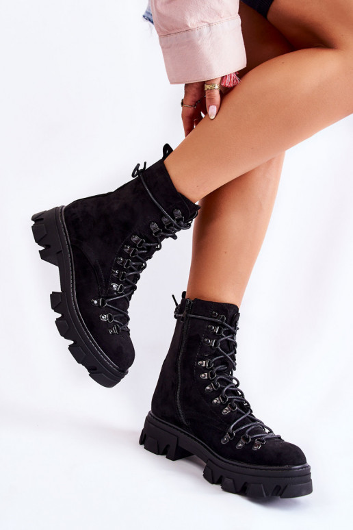 stivali grossi in pelle scamosciata riscaldata con cinturini in Pierro nero