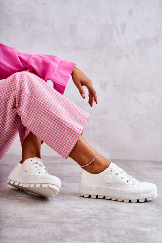 scarpe per il tempo libero con effetto vernice Big Star KK274045 colore bianco scarpe per il tempo libero con effetto vernice Big Star KK274045 colore bianco