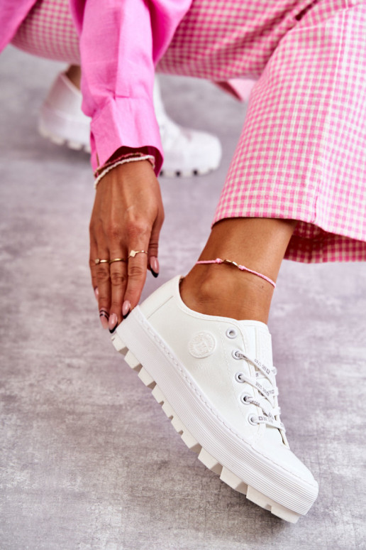 scarpe per il tempo libero con effetto vernice Big Star KK274045 colore bianco scarpe per il tempo libero con effetto vernice Big Star KK274045 colore bianco