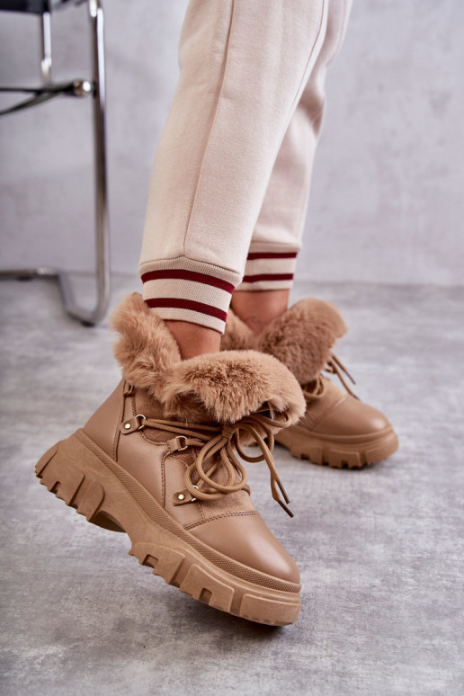 stivali riscaldati scarpe colore beige Charles