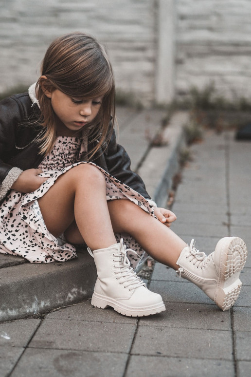 Stivali per bambini con cerniere beige Omua