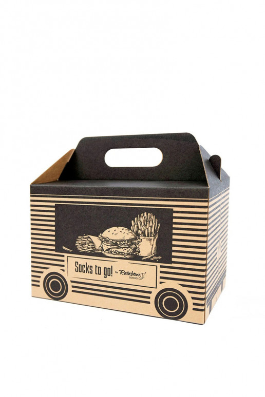 4 paia di calzini colorati in una scatola