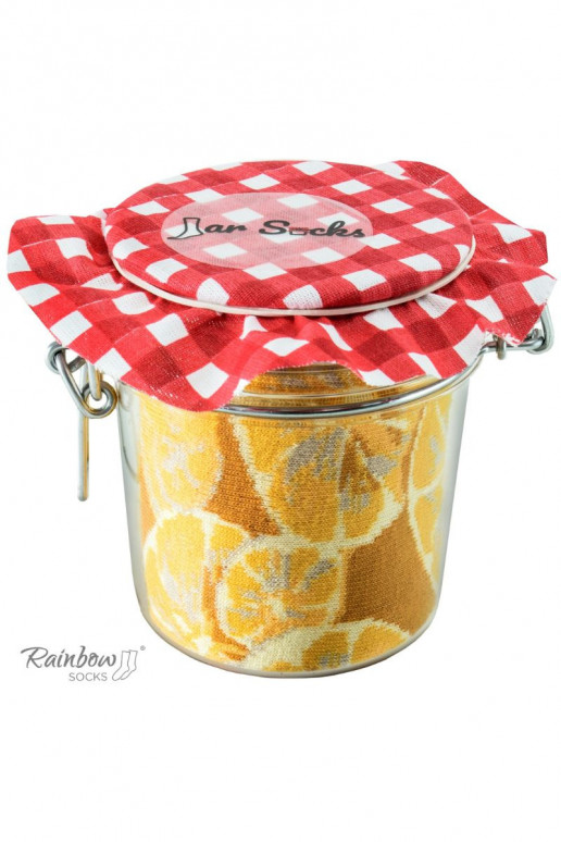 2 paia di calzini colorati in una scatola