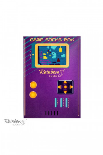 2 paia di calzini colorati in una scatola