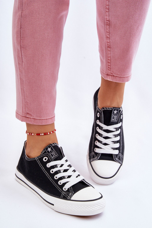 Scarpe per il tempo libero modello classico di colore nero con suola bianca Ecoma