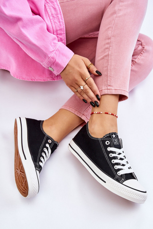 Scarpe per il tempo libero modello classico di colore nero con suola bianca Ecoma