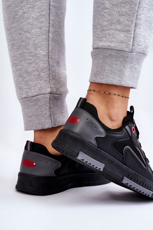 Scarpe da ginnastica modello Cross Jeans LL2R4012C colore nero Scarpe da ginnastica modello Cross Jeans LL2R4012C colore nero