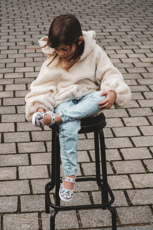 Ballerine per bambini con motivi floreali nel colore blu-grigio Noah