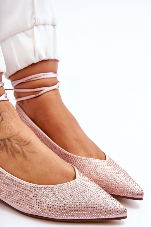 ballerine con nastri e rivetti beige Mavis