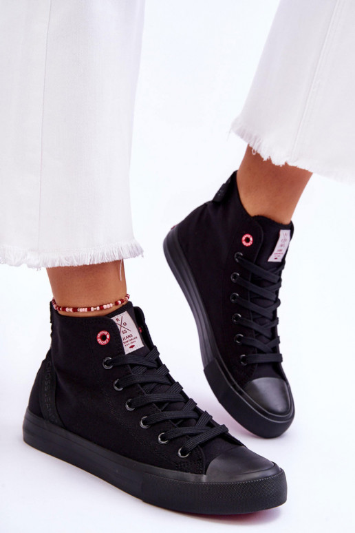 Scarpe casual Cross Jeans LL2R4088C colore nero del modello classico Scarpe casual Cross Jeans LL2R4088C colore nero del modello classico