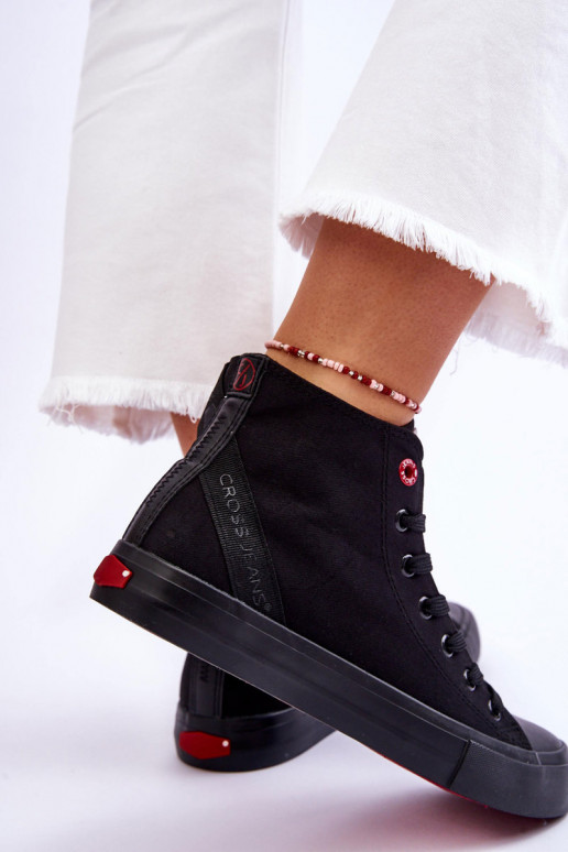 Scarpe casual Cross Jeans LL2R4088C colore nero del modello classico Scarpe casual Cross Jeans LL2R4088C colore nero del modello classico