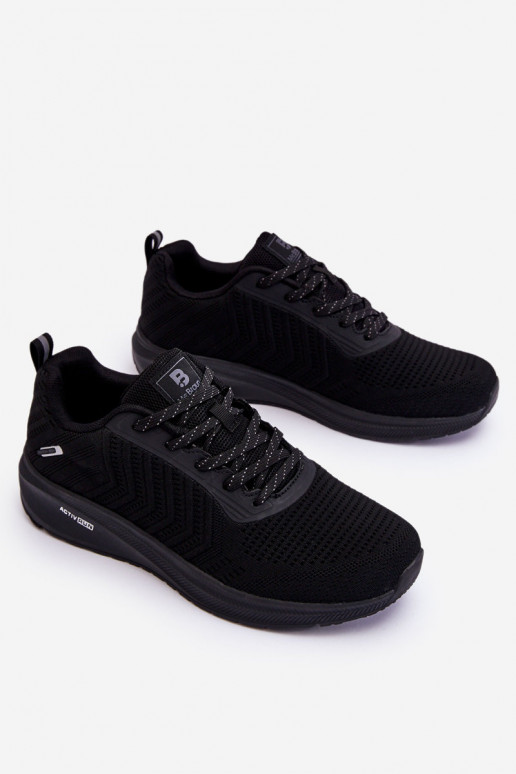 Modello classico Scarpe stile sportivo in colore nero Matias