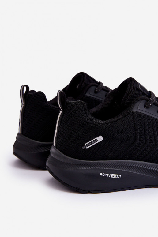 Modello classico Scarpe stile sportivo in colore nero Matias