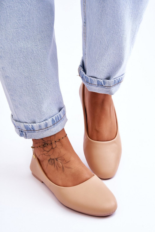 Modello classico Ballerina beige Stacee