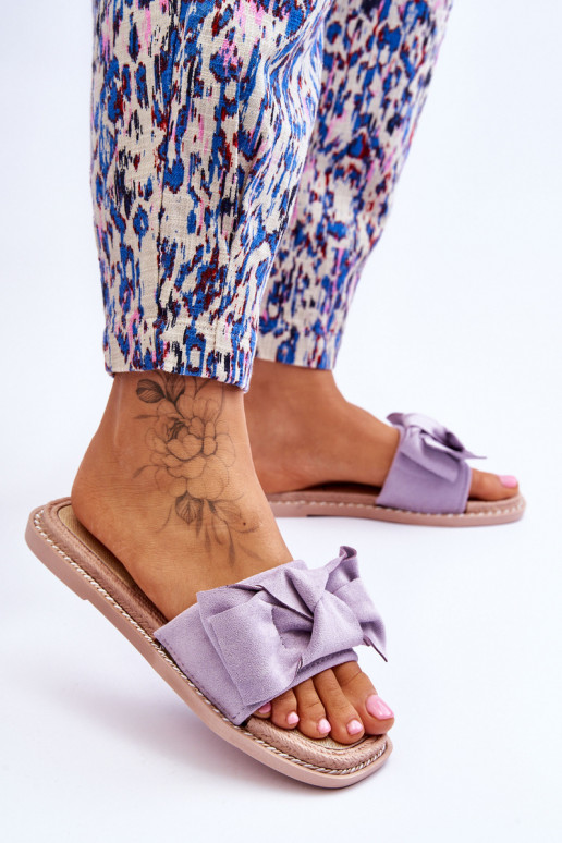 Pantofole in camoscio con nastri Viola Ambra