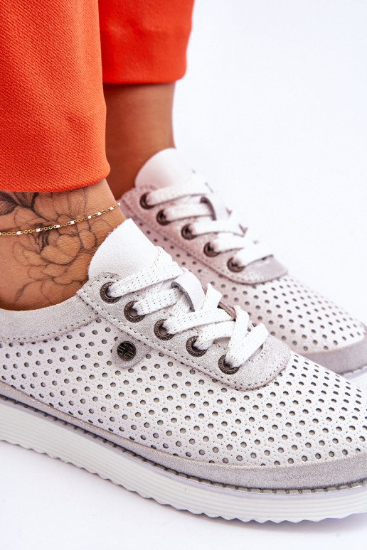 Scarpe traforate Stile sportivo Colore bianco-argento Cantare