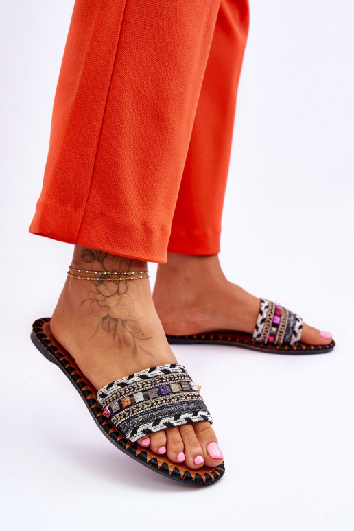 Pantofole decorate in colore nero Bellisa