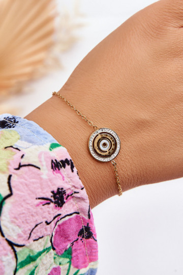 Il braccialetto è d'oro