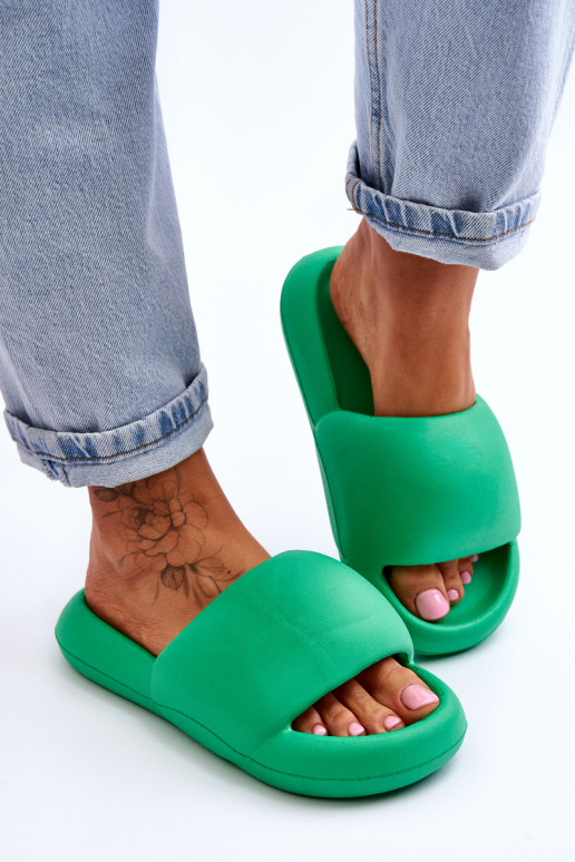 Pantofole leggere con suola placcata oro in verde Milton