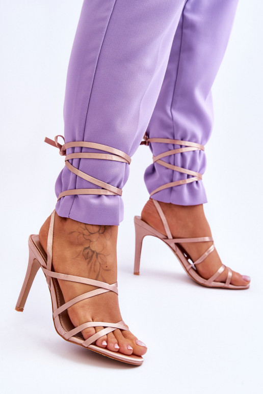 Sandali con tacco da donna beige Meya