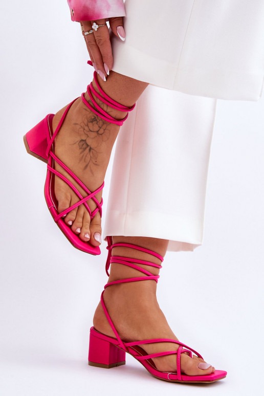 Scarpe con tacco alto e cinturini in colore rosa Secret Love