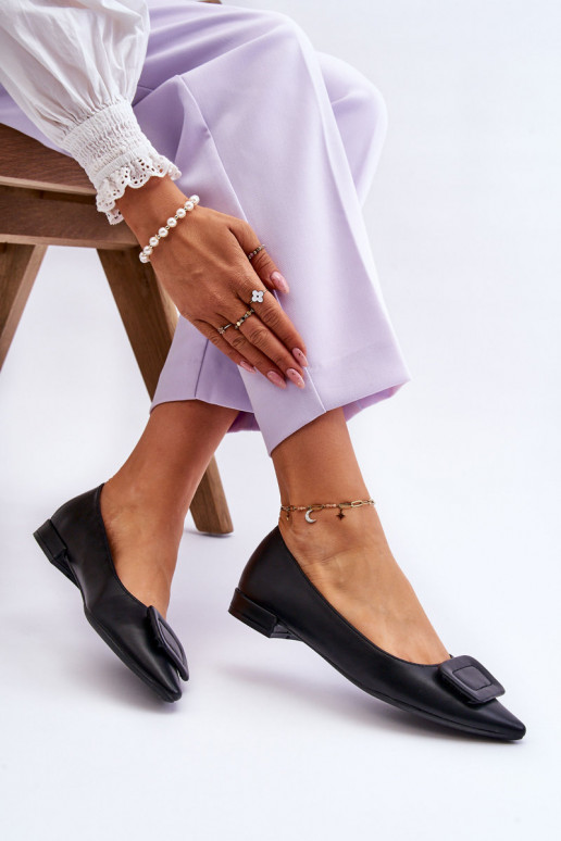 Ballerine modello classico con ornamenti in colore nero Rivea