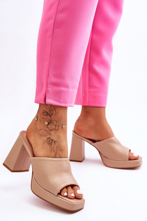 Ciabatte in pelle con tacco Livesa beige