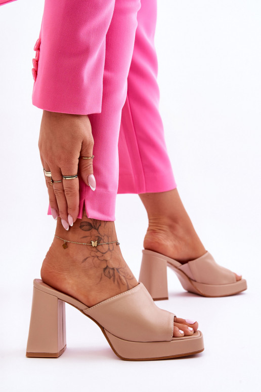Ciabatte in pelle con tacco Livesa beige