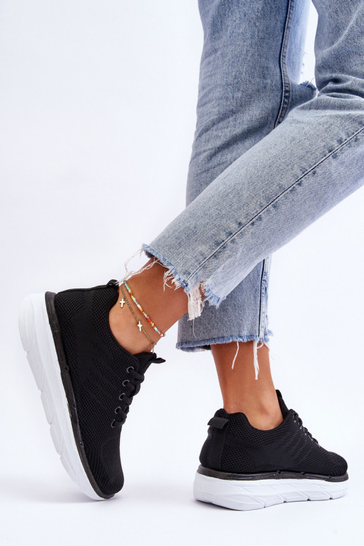 Scarpe sportive stringate colore nero Lavarone Scarpe sportive stringate colore nero Lavarone