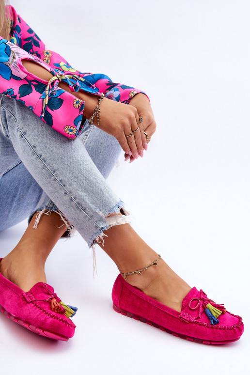 Mocassini in camoscio con nappine in Dorine rosa Mocassini in camoscio con nappine in Dorine rosa