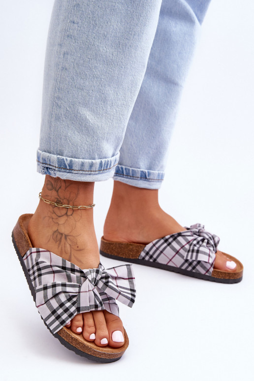 Pantofole con nastri con plateau in grigio Vero