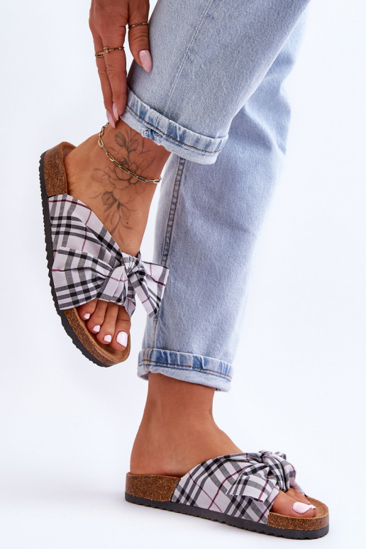 Pantofole con nastri con plateau in grigio Vero