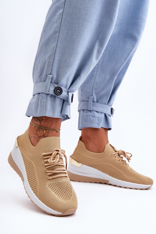 Scarpe sportive Visconti color sabbia dal modello sorprendente