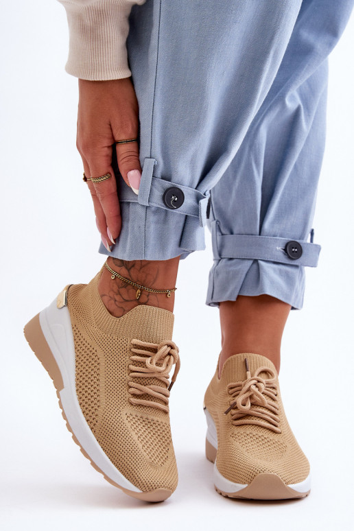 Scarpe sportive Visconti color sabbia dal modello sorprendente