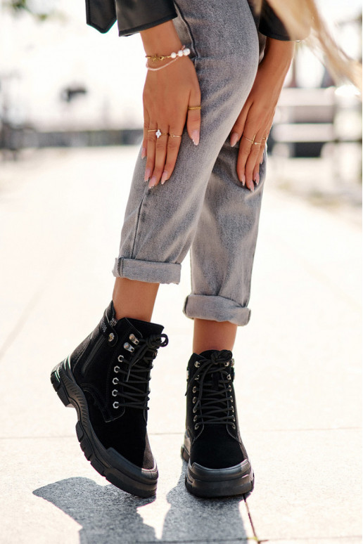 riscaldato in pelle scamosciata Stivali da donna in colore nero Jailina