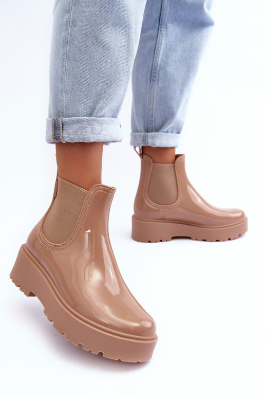 con effetto vernice Scarpe in gomma Stivali con plateau Big Star MM274396 colore beige con effetto vernice Scarpe in gomma Stivali con plateau Big Star MM274396 colore beige